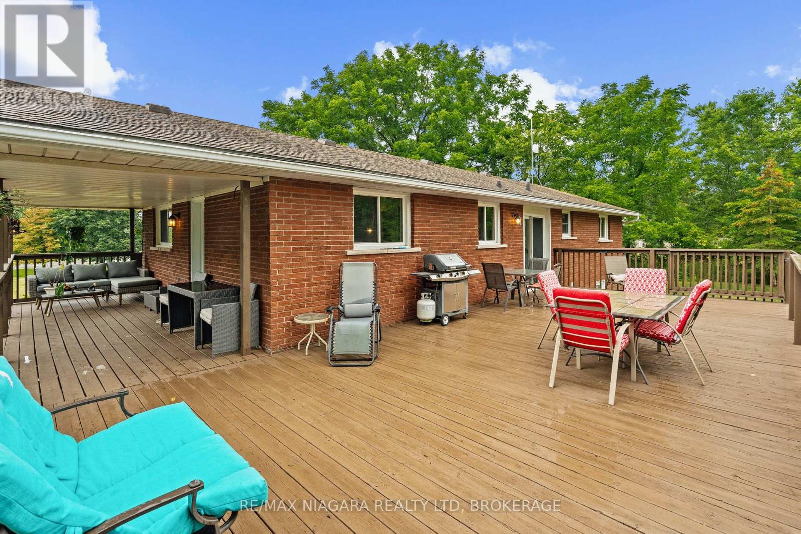 Photo 20 of 594 Doans Ridge Road, Welland ON
