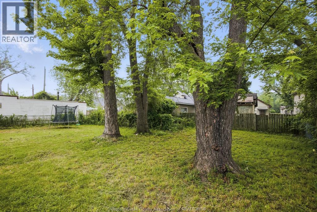Photo 29 of 2226 Janette Avenue, Windsor ON