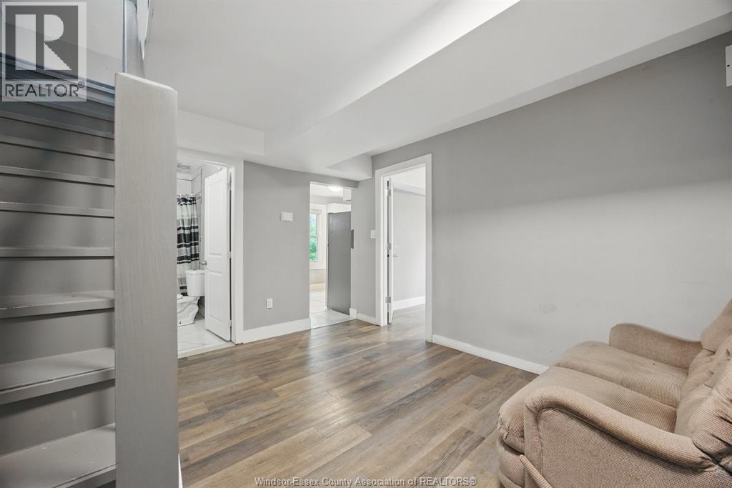 Photo 6 of 2226 Janette Avenue, Windsor ON