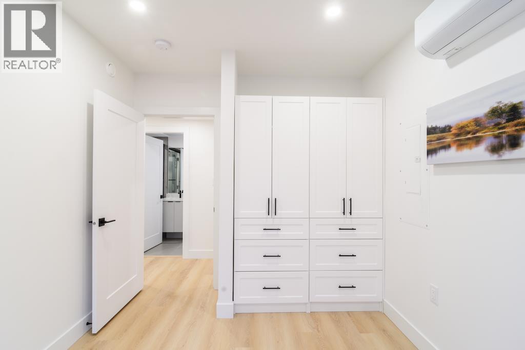 Photo 16 of 3304 Wellington Avenue, Richmond BC