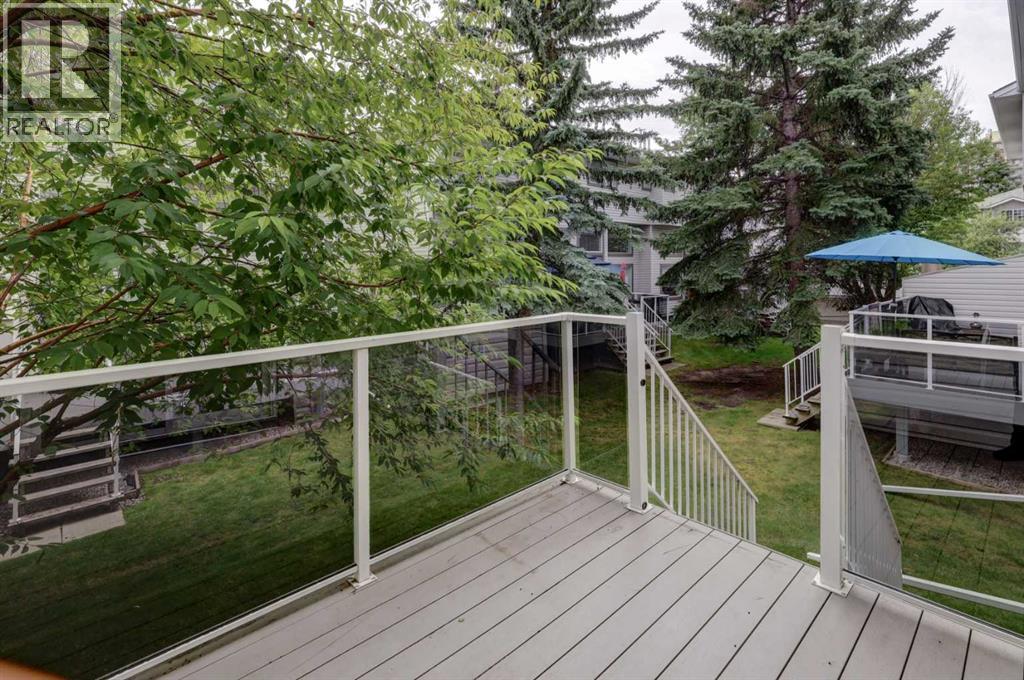 Single Family House for Sale in  Kingsland Villas SW Kingsland Calgary 