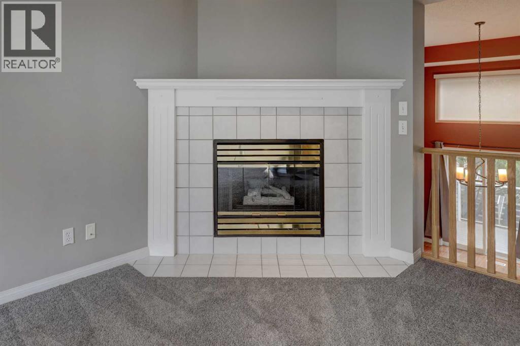 Single Family House for Sale in  Kingsland Villas SW Kingsland Calgary 