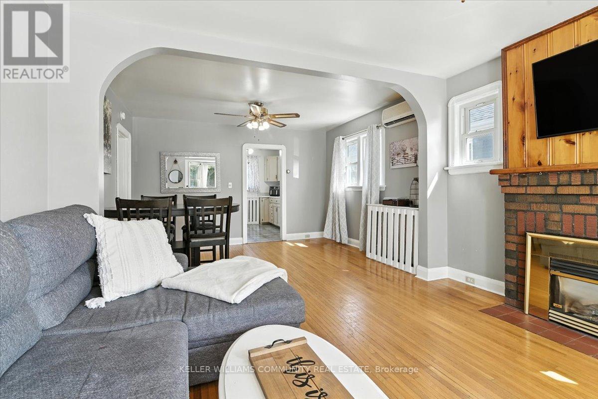 Photo 9 of 144 University Avenue E, Cobourg ON