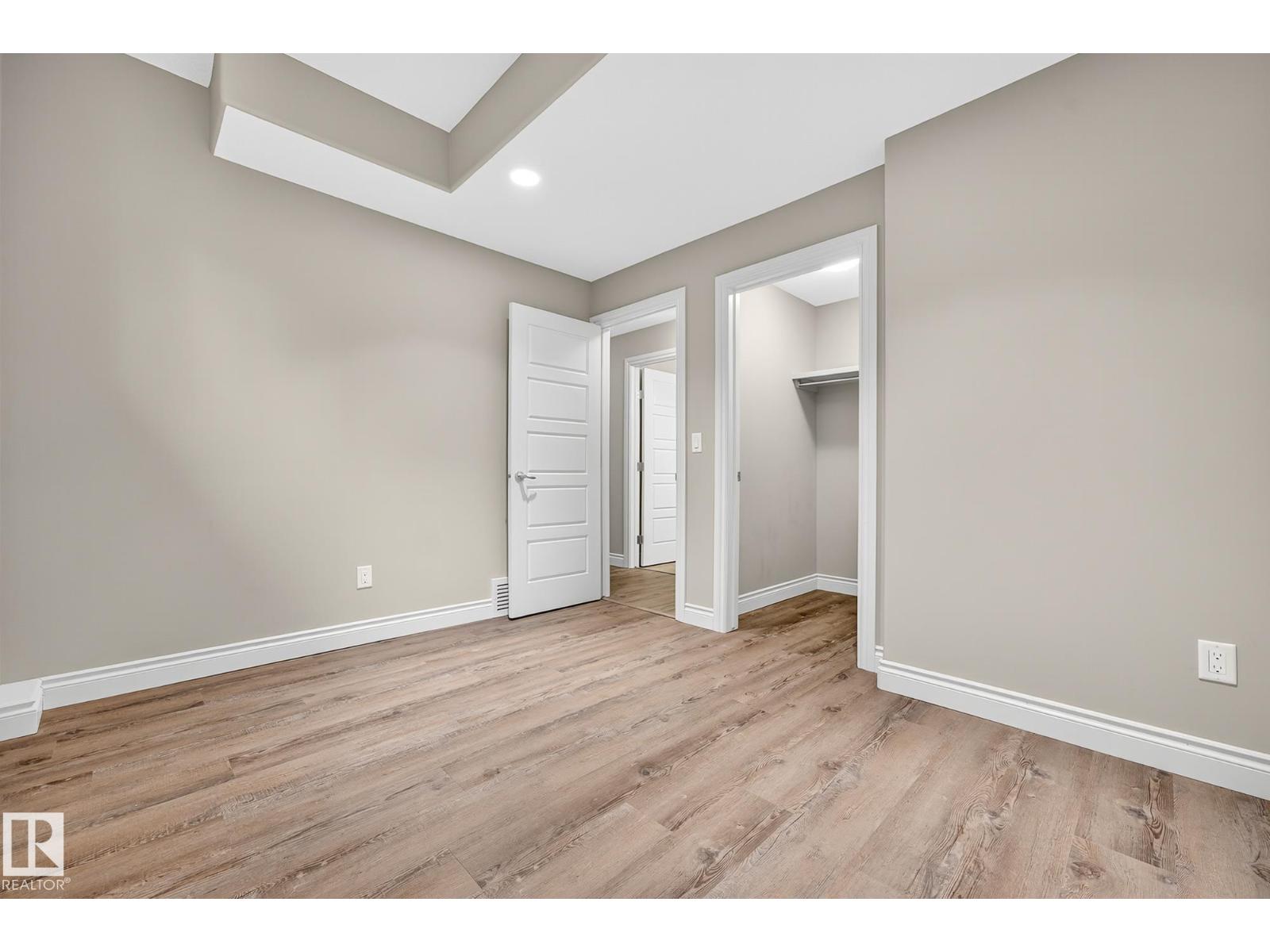 Photo 54 of 2121 90 A St Sw, Edmonton AB