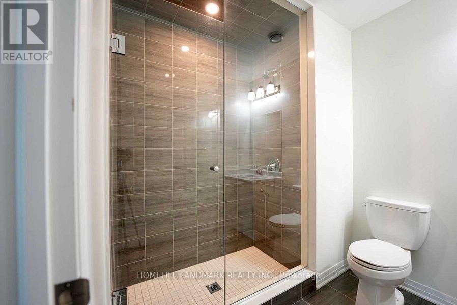 Photo 12 of 105 128 Grovewood Common Circle, Oakville ON
