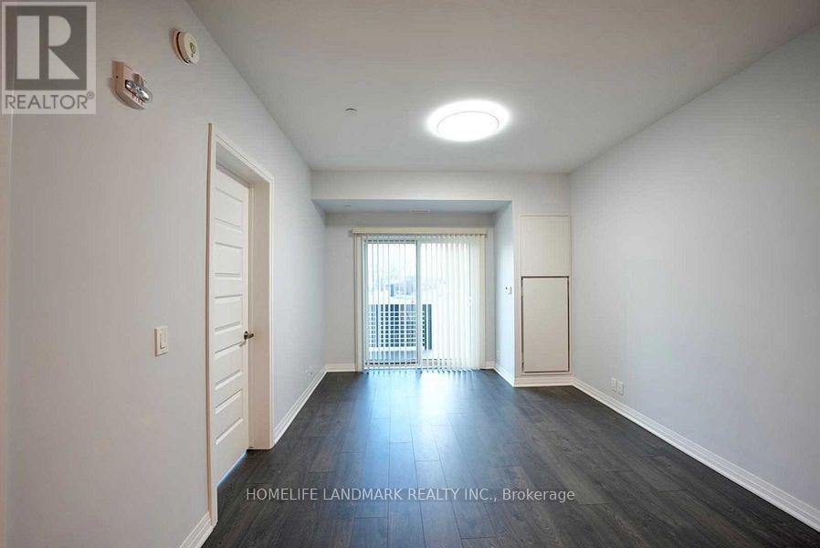 Photo 7 of 105 128 Grovewood Common Circle, Oakville ON