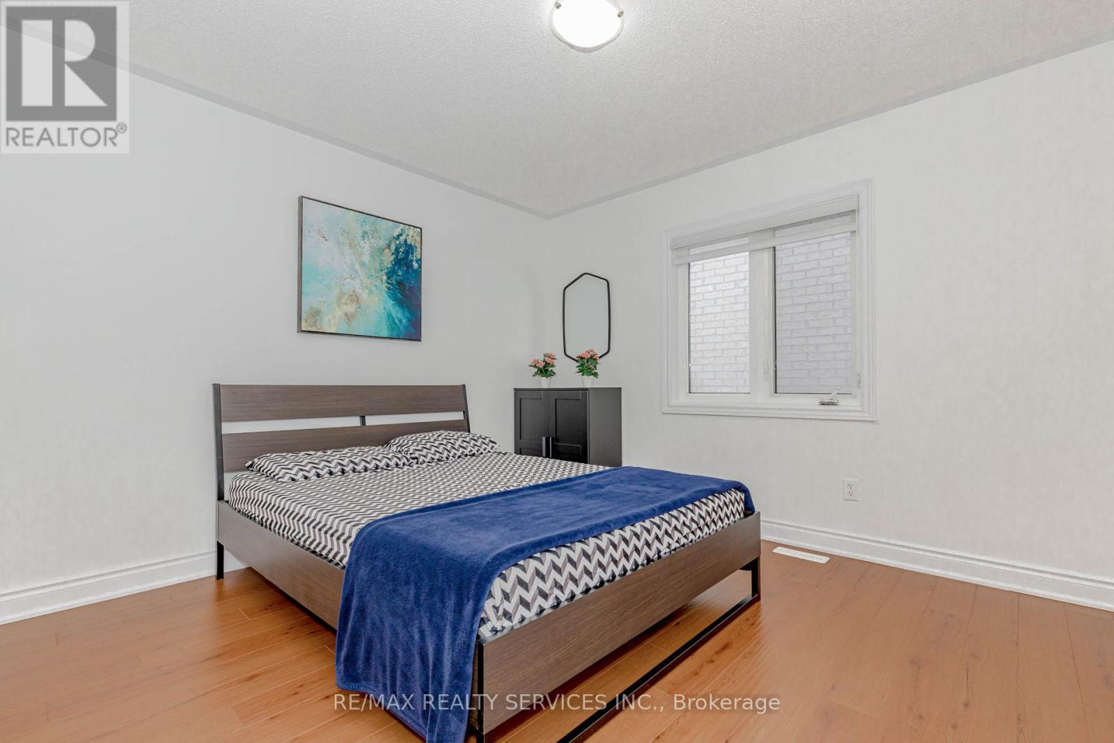Photo 27 of 10 Cedarsprings Way, Brampton ON