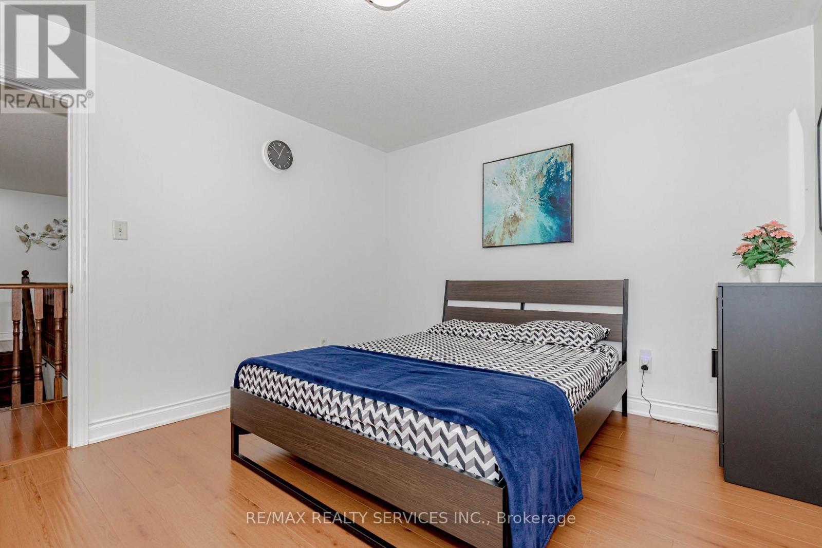 Photo 28 of 10 Cedarsprings Way, Brampton ON