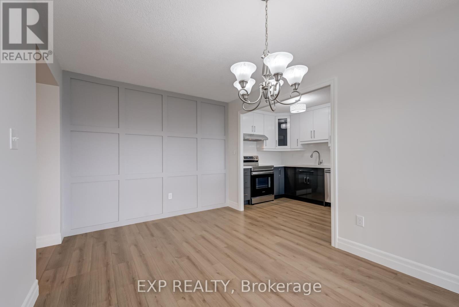 Photo 9 of 1812 270 Scarlett Road, Toronto ON