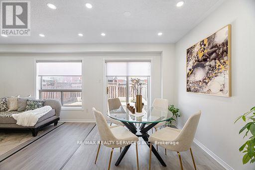Photo 3 of 47 Heartleaf Crescent, Brampton ON