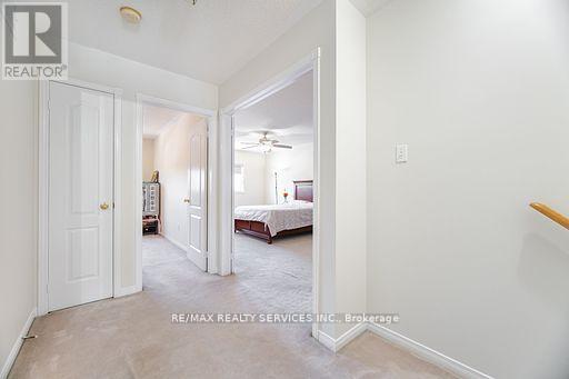 Photo 34 of 47 Heartleaf Crescent, Brampton ON
