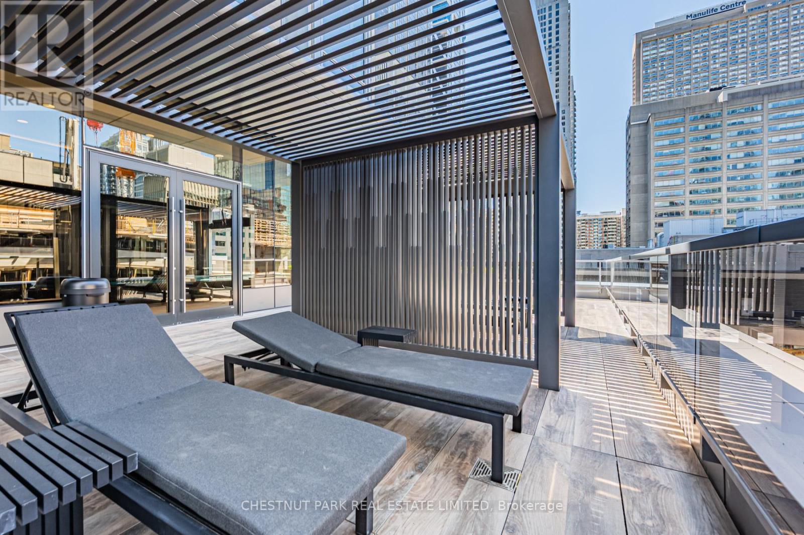 Photo 29 of 4904 11 Yorkville Avenue, Toronto ON