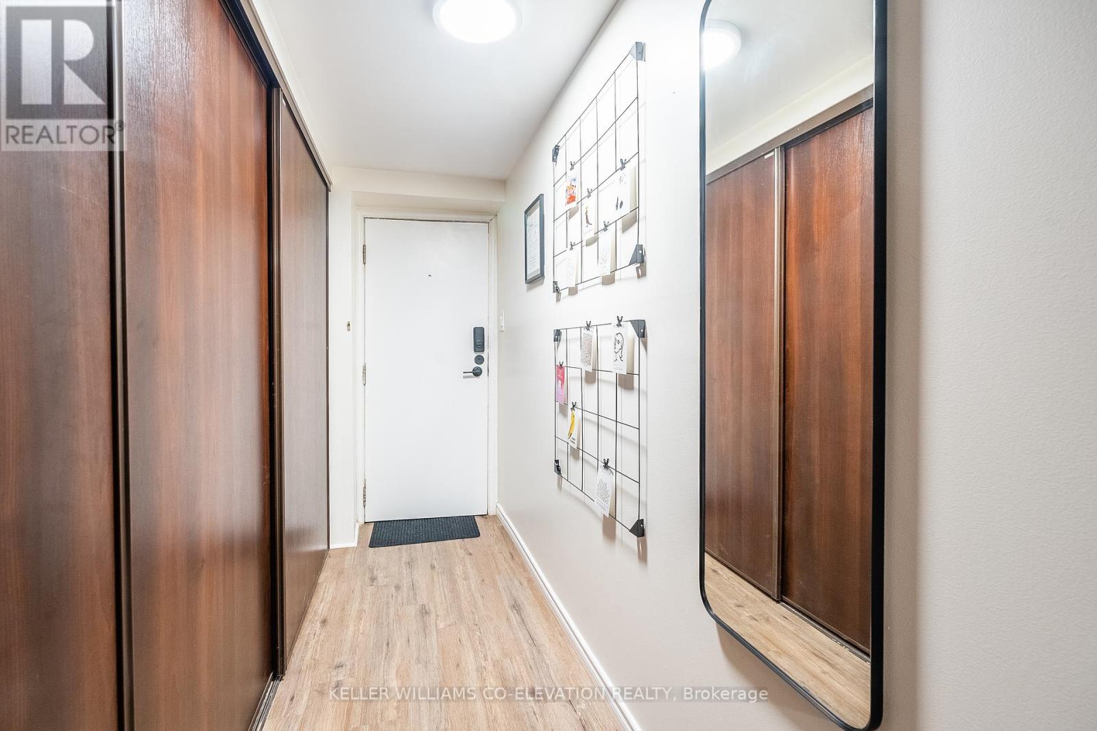 Photo 5 of 48 Massey Street, Toronto ON