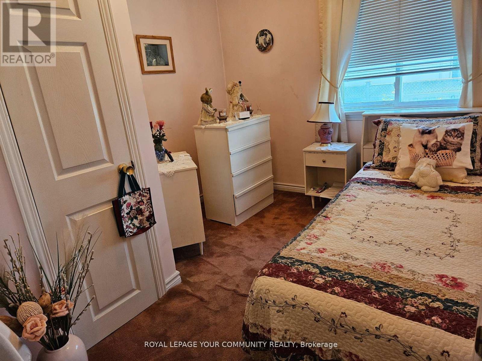 Photo 11 of 317 Connaught Avenue, Toronto ON