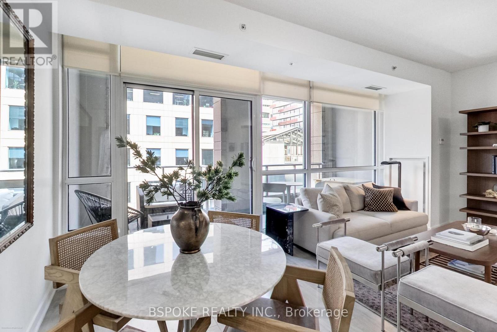 Photo 11 of 518 199 Richmond Street W, Toronto ON