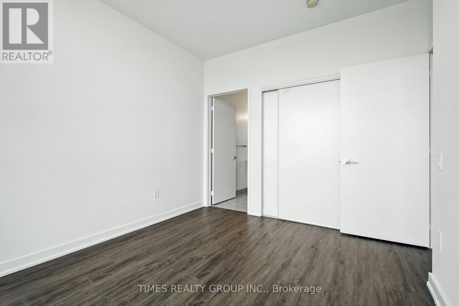 Photo 6 of 413 50 Ordnance Street, Toronto ON