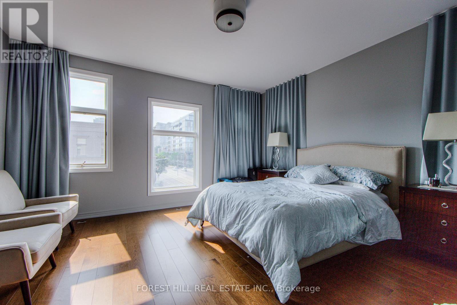 Photo 35 of 13 260 Russell Hill Road, Toronto ON