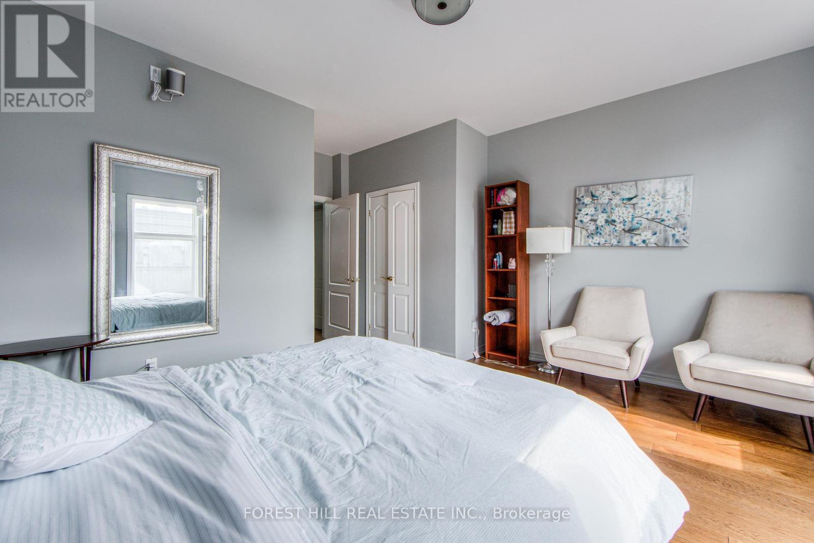 Photo 15 of 13 260 Russell Hill Road, Toronto ON