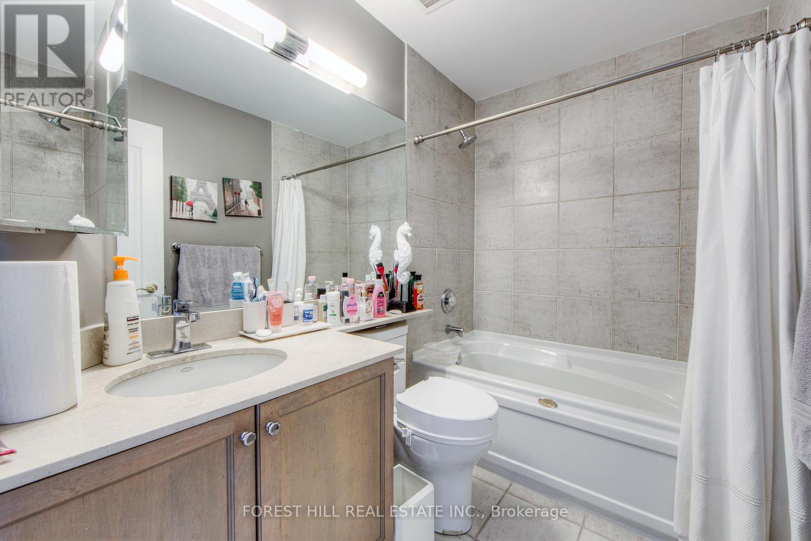 Photo 47 of 13 260 Russell Hill Road, Toronto ON