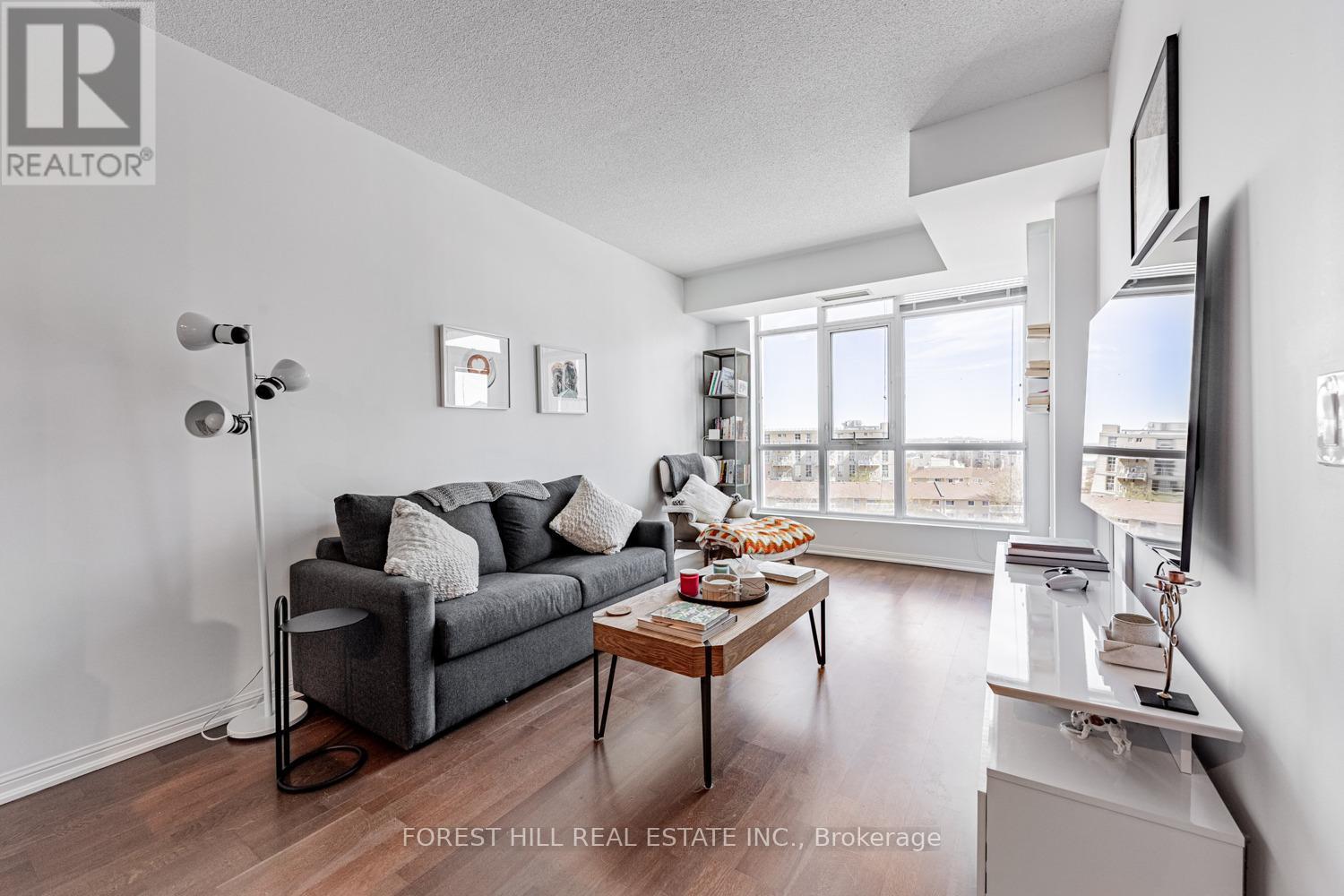 Photo 12 of 816 21 Grand Magazine Street, Toronto ON