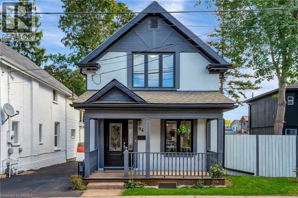 Photo 15 of 94 Superior Street, Brantford ON