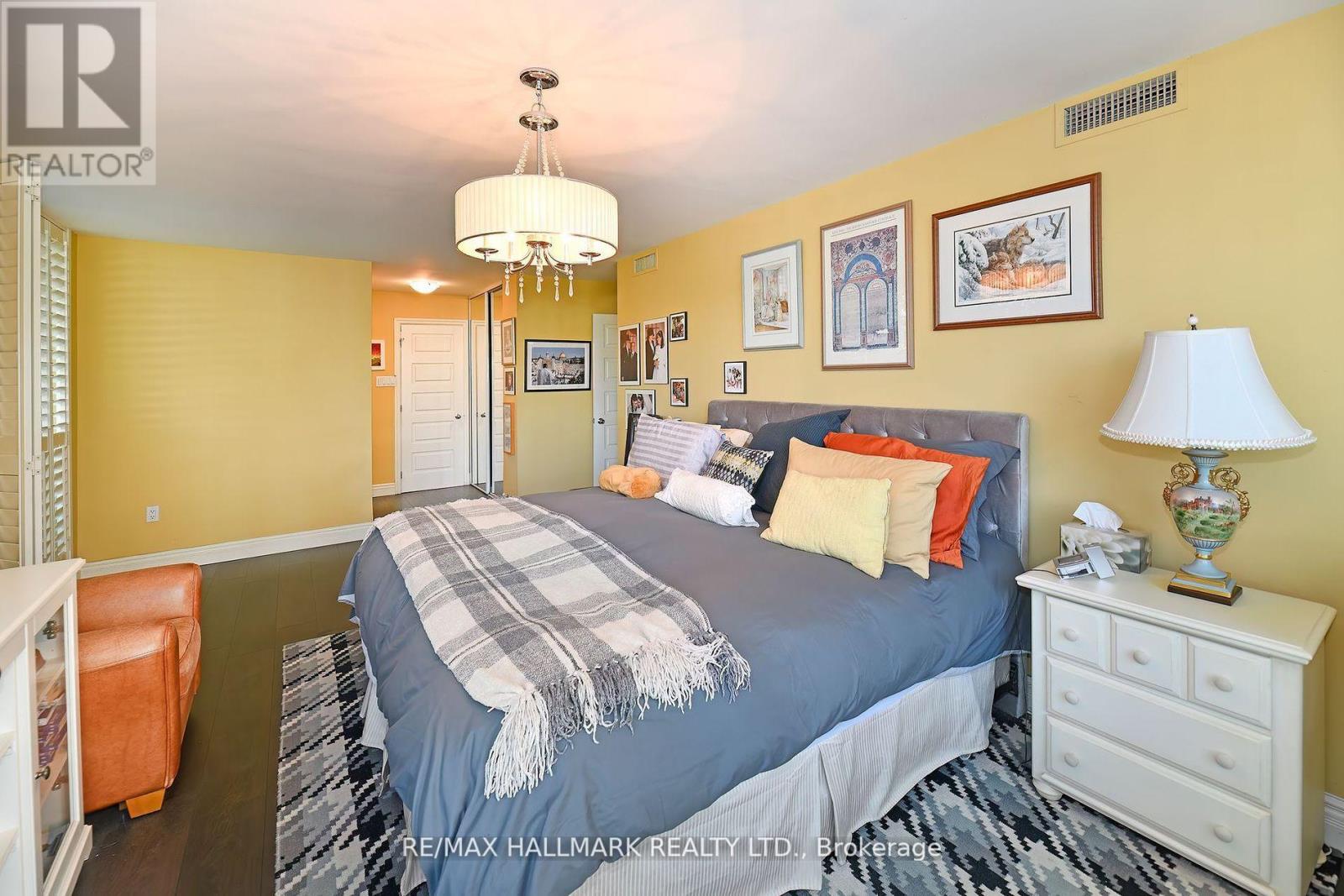 Photo 26 of 105 333 Clark Avenue, Vaughan ON