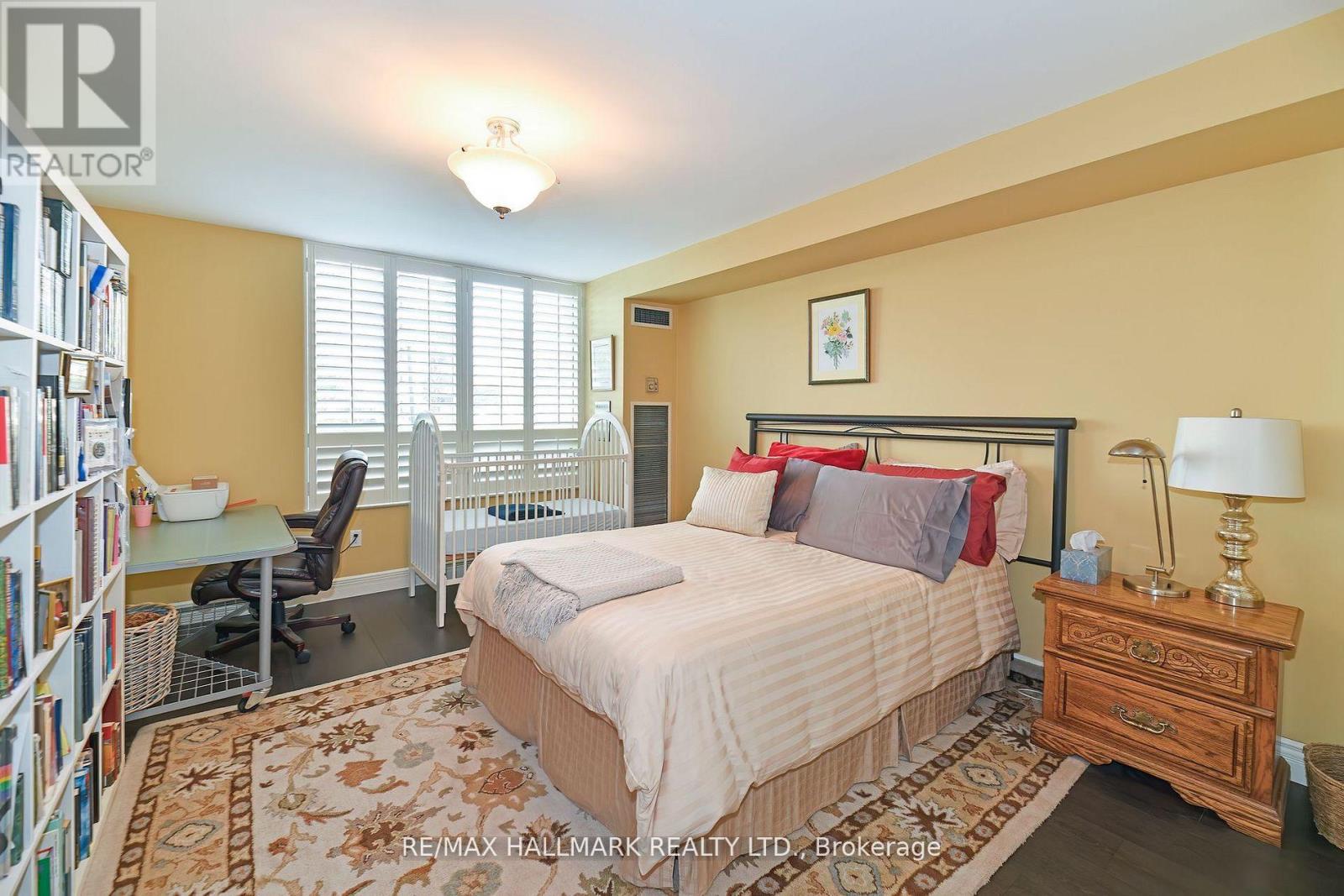 Photo 32 of 105 333 Clark Avenue, Vaughan ON