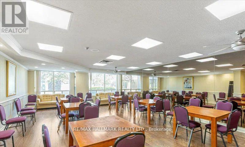 Photo 24 of 105 333 Clark Avenue, Vaughan ON