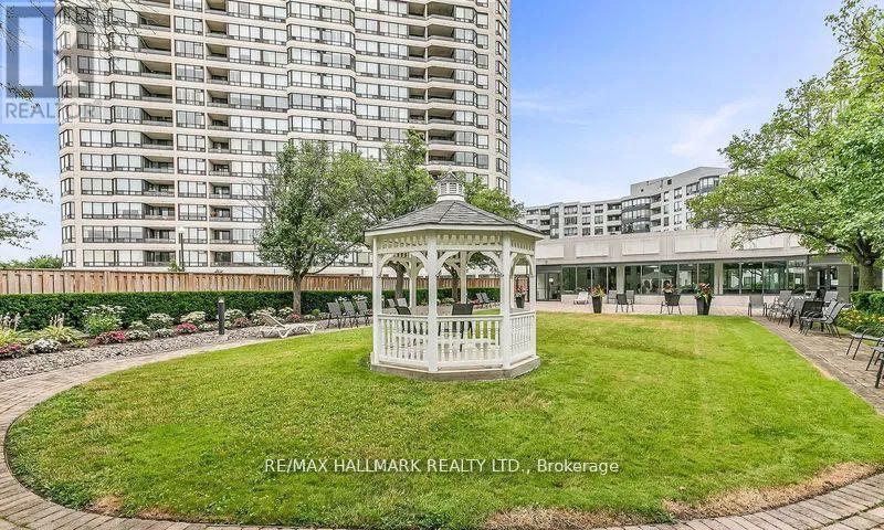 Photo 18 of 105 333 Clark Avenue, Vaughan ON