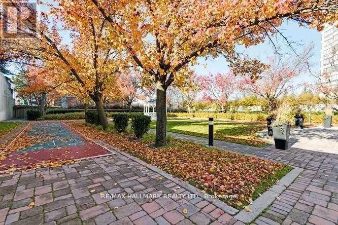 Photo 25 of 105 333 Clark Avenue, Vaughan ON