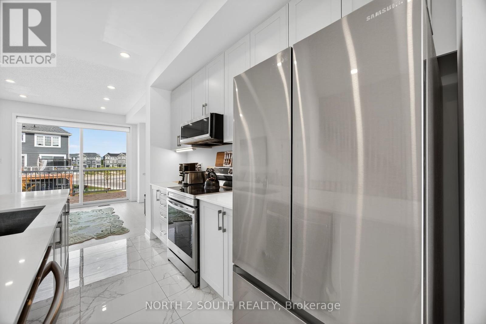 Photo 9 of 24 Abby Drive, Wasaga Beach ON