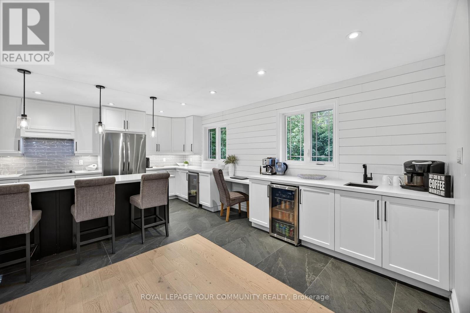 Photo 11 of 135 Huronwoods Drive, Oromedonte ON