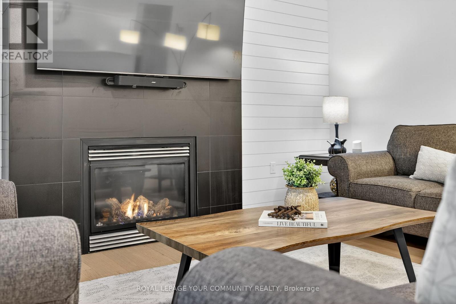 Photo 19 of 135 Huronwoods Drive, Oromedonte ON