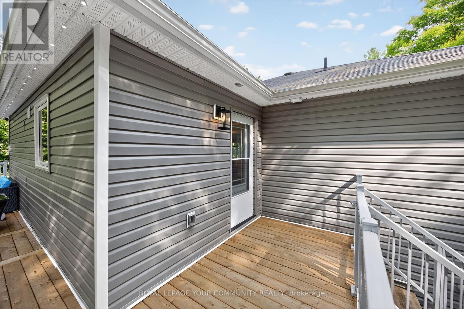 Photo 34 of 135 Huronwoods Drive, Oromedonte ON