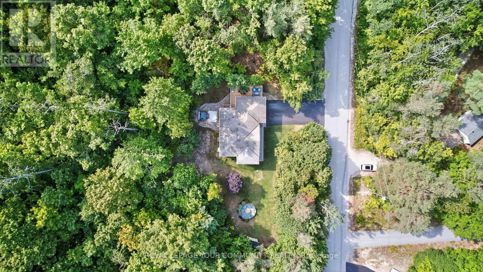 Photo 47 of 135 Huronwoods Drive, Oromedonte ON