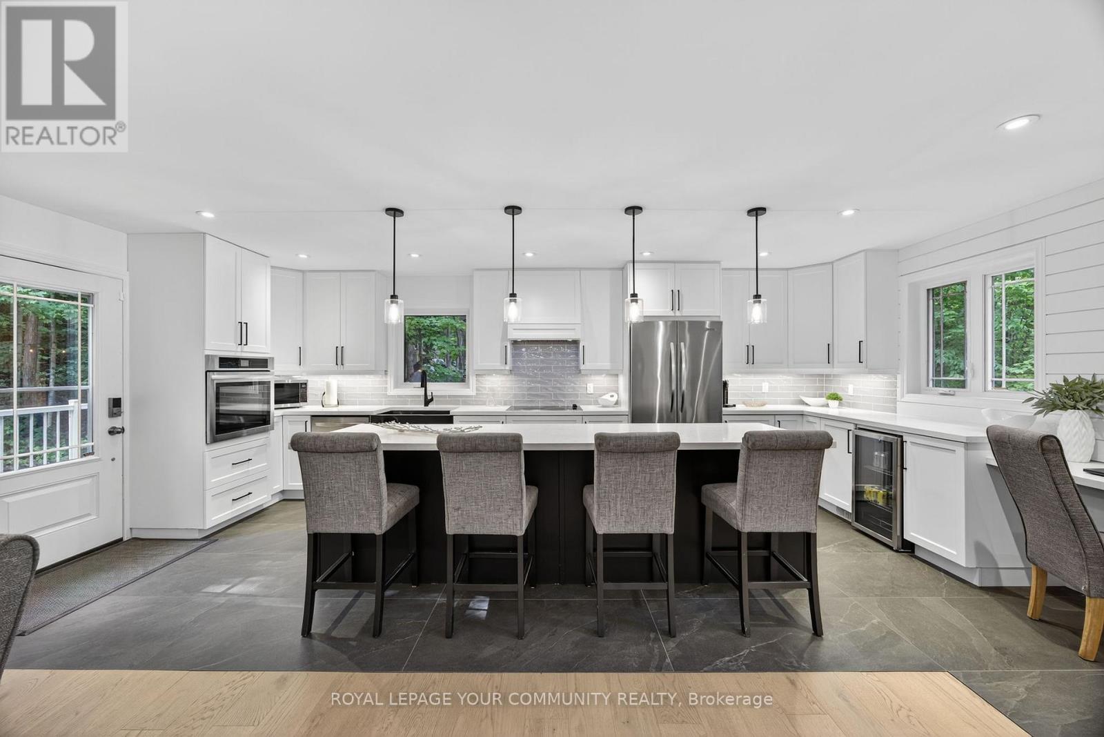 Photo 7 of 135 Huronwoods Drive, Oromedonte ON
