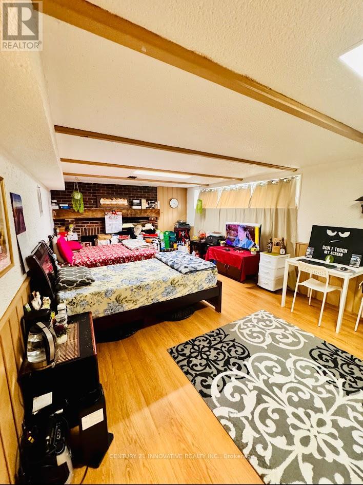 Photo 11 of 49 Slan Avenue, Toronto ON