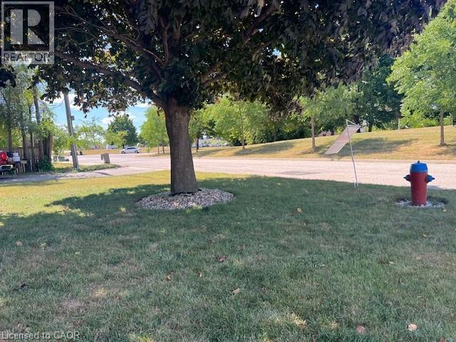 Photo 26 of 2232 Queensway Street, Burlington ON