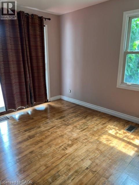 Photo 12 of 2232 Queensway Street, Burlington ON