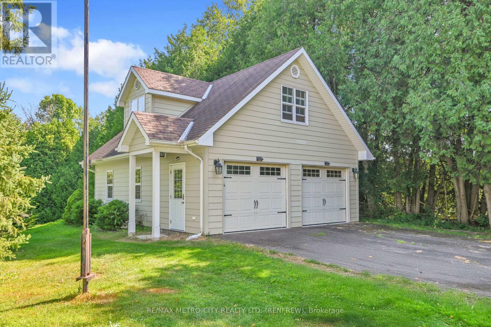 Photo 4 of 2928 Burnstown Road, Horton ON