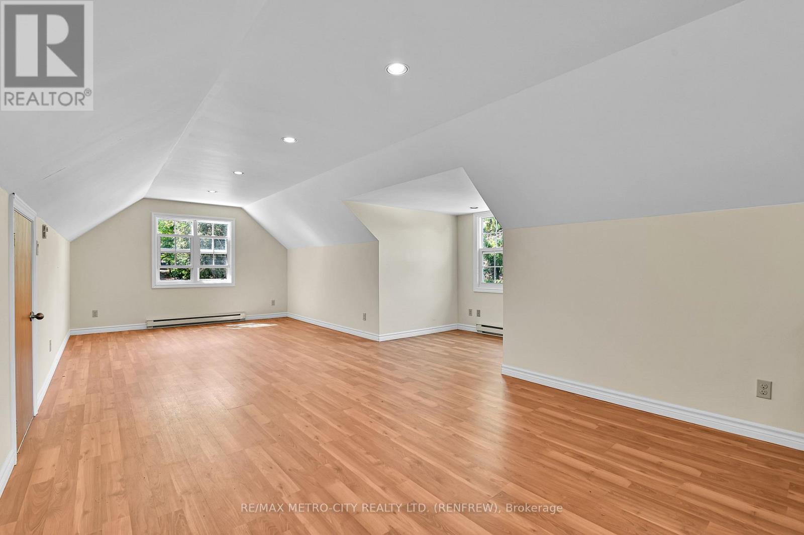 Photo 12 of 2928 Burnstown Road, Horton ON