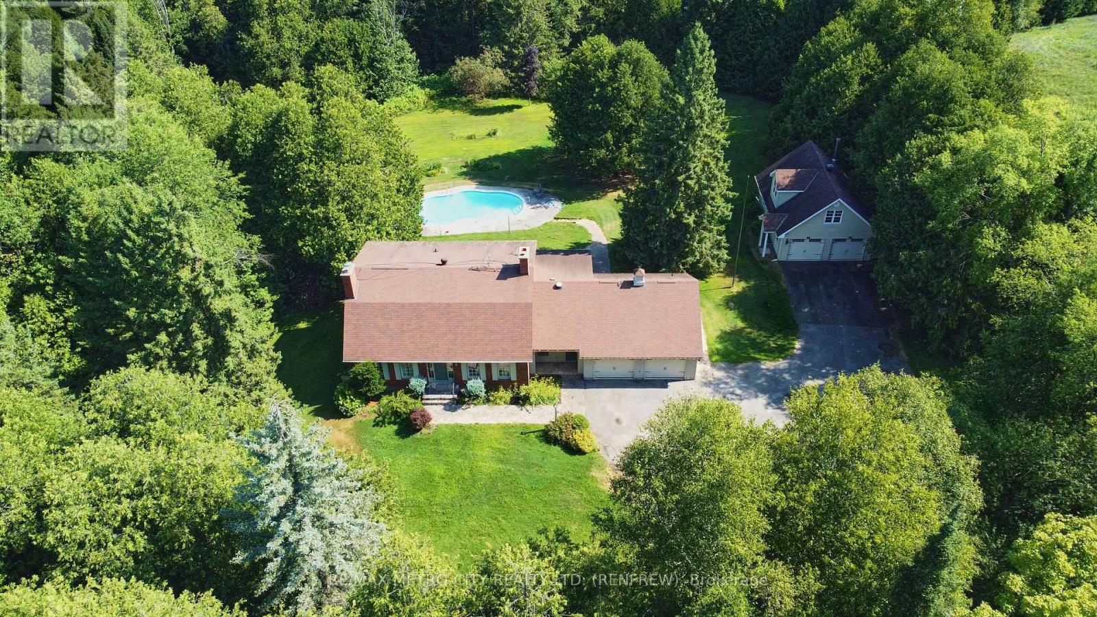 Photo 33 of 2928 Burnstown Road, Horton ON