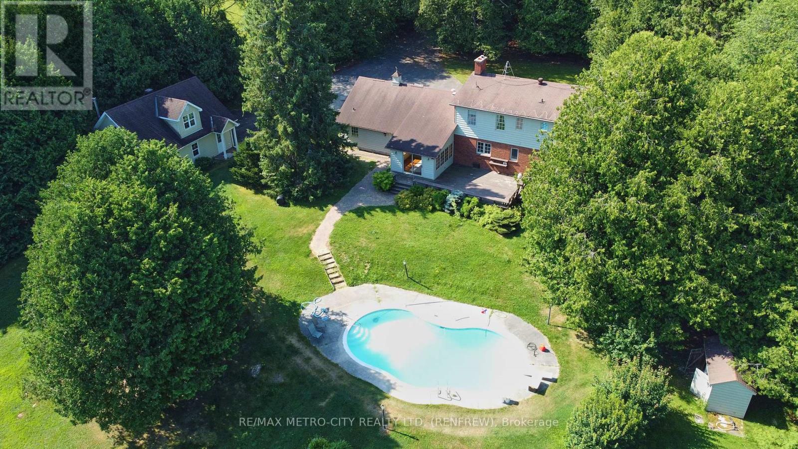 Photo 34 of 2928 Burnstown Road, Horton ON
