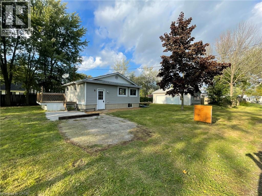 Photo 1 of 9 Walter Drive, Haldimand ON