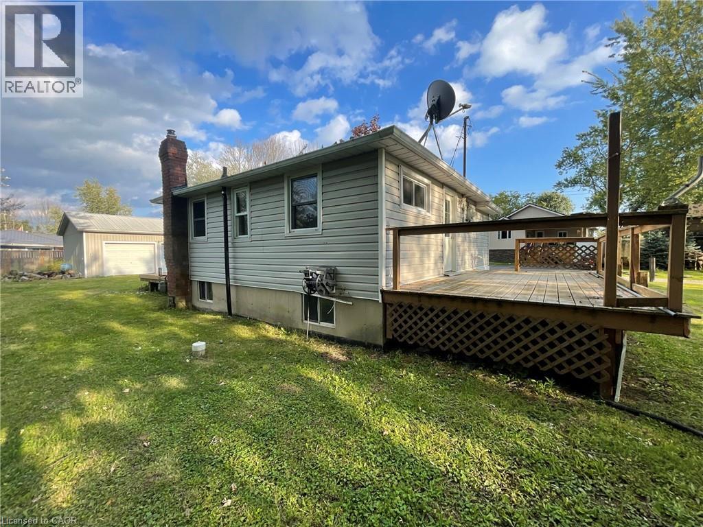 Photo 18 of 9 Walter Drive, Haldimand ON