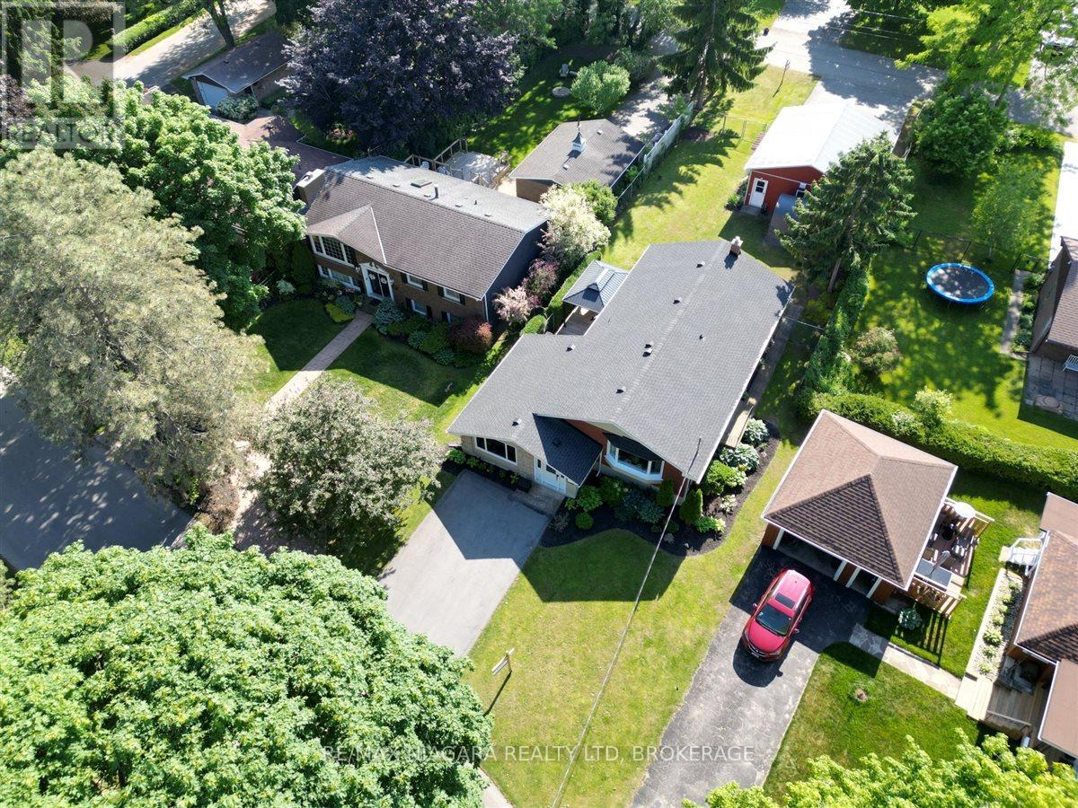 Photo 37 of 62 Oakridge Crescent E, Port Colborne ON