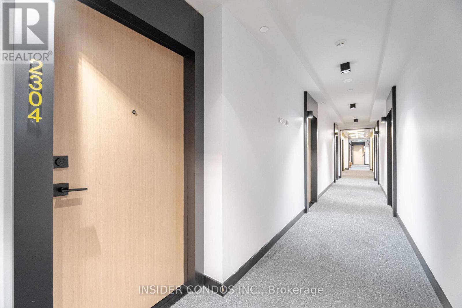 Photo 4 of 2304 36 Zorra Street, Toronto ON