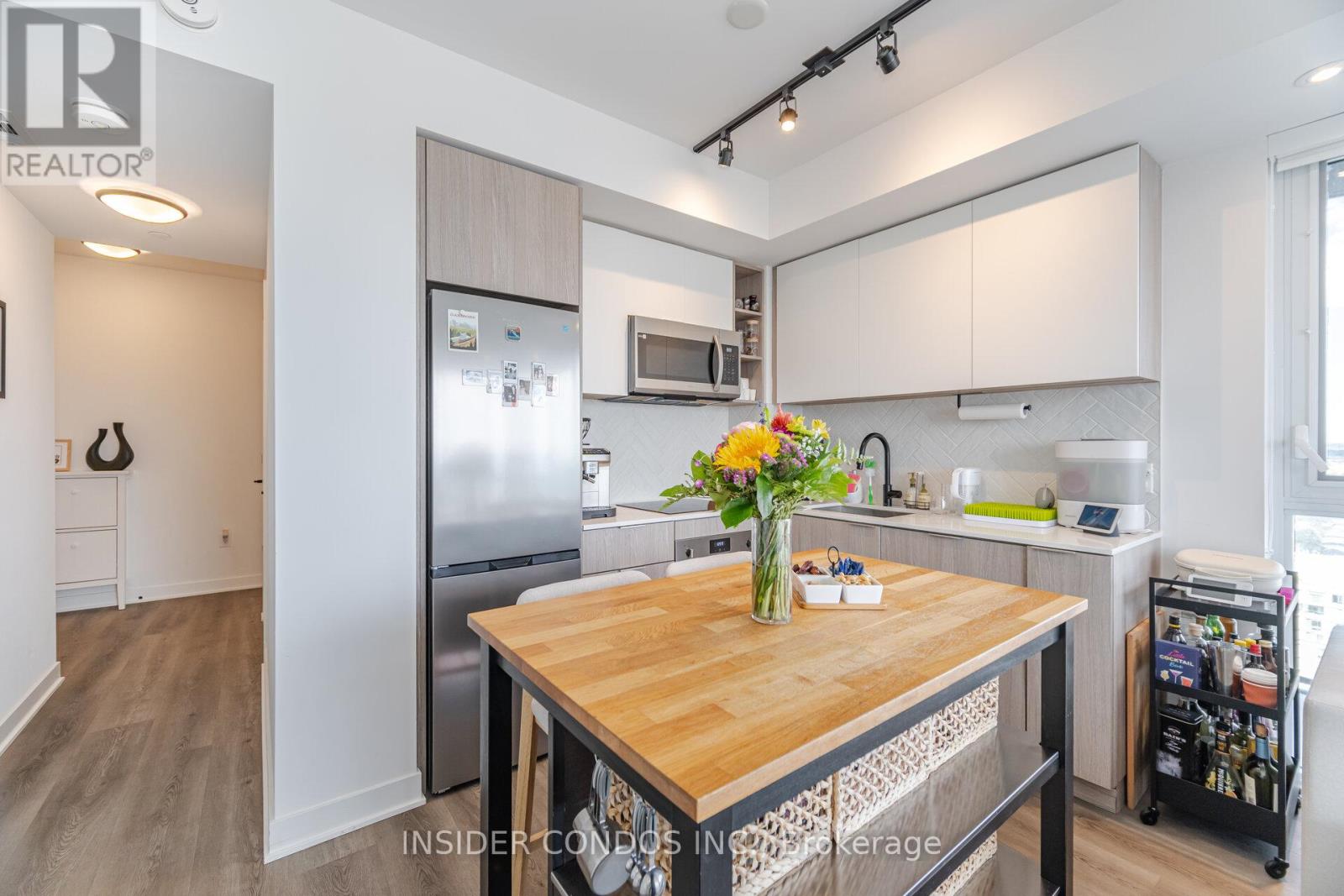 Photo 7 of 2304 36 Zorra Street, Toronto ON
