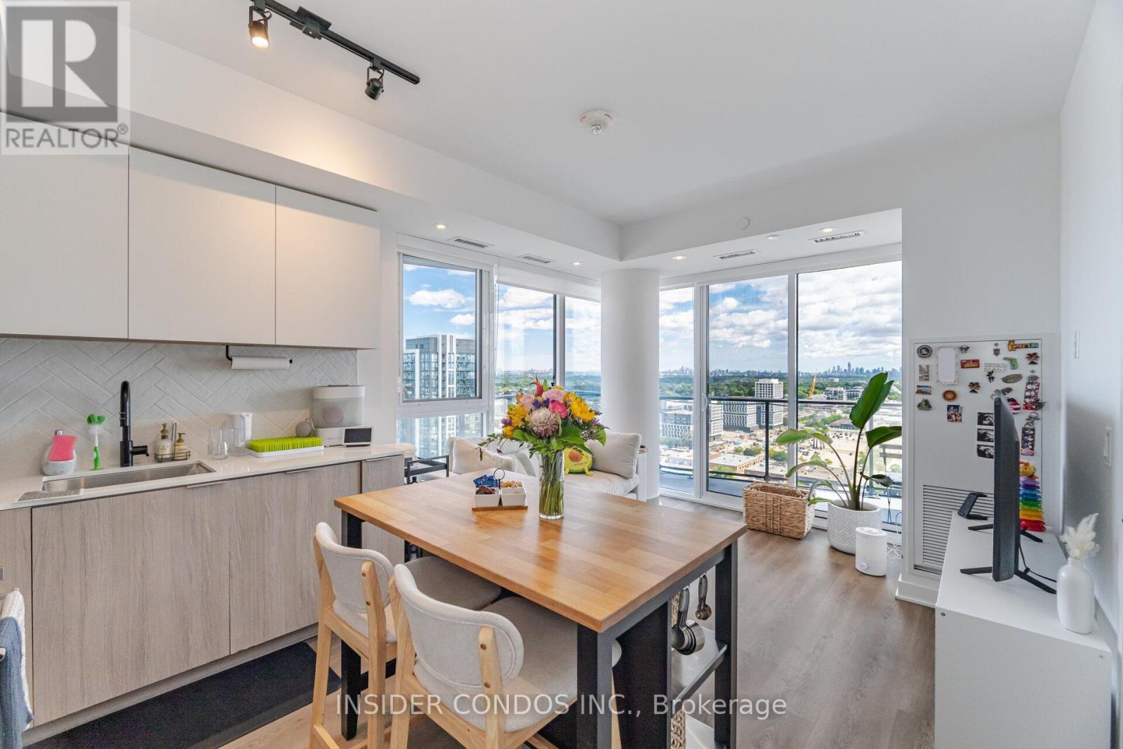 Photo 8 of 2304 36 Zorra Street, Toronto ON