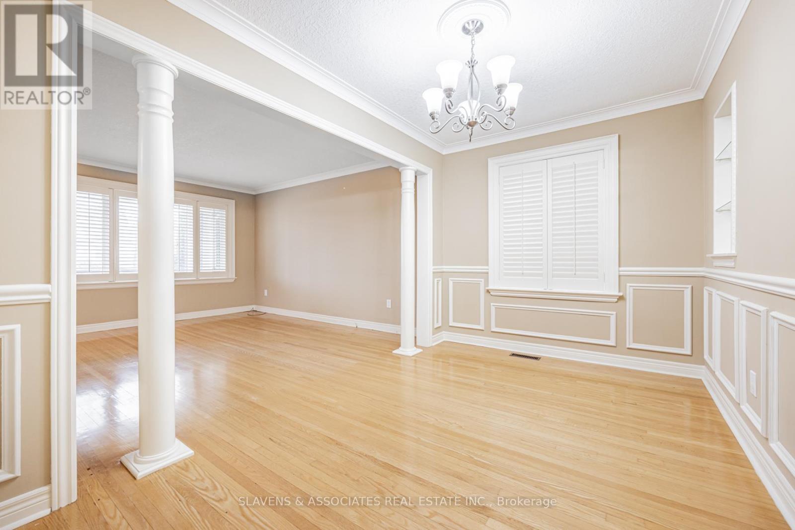 Photo 5 of Main Flr 159 Spalding Road, Toronto ON